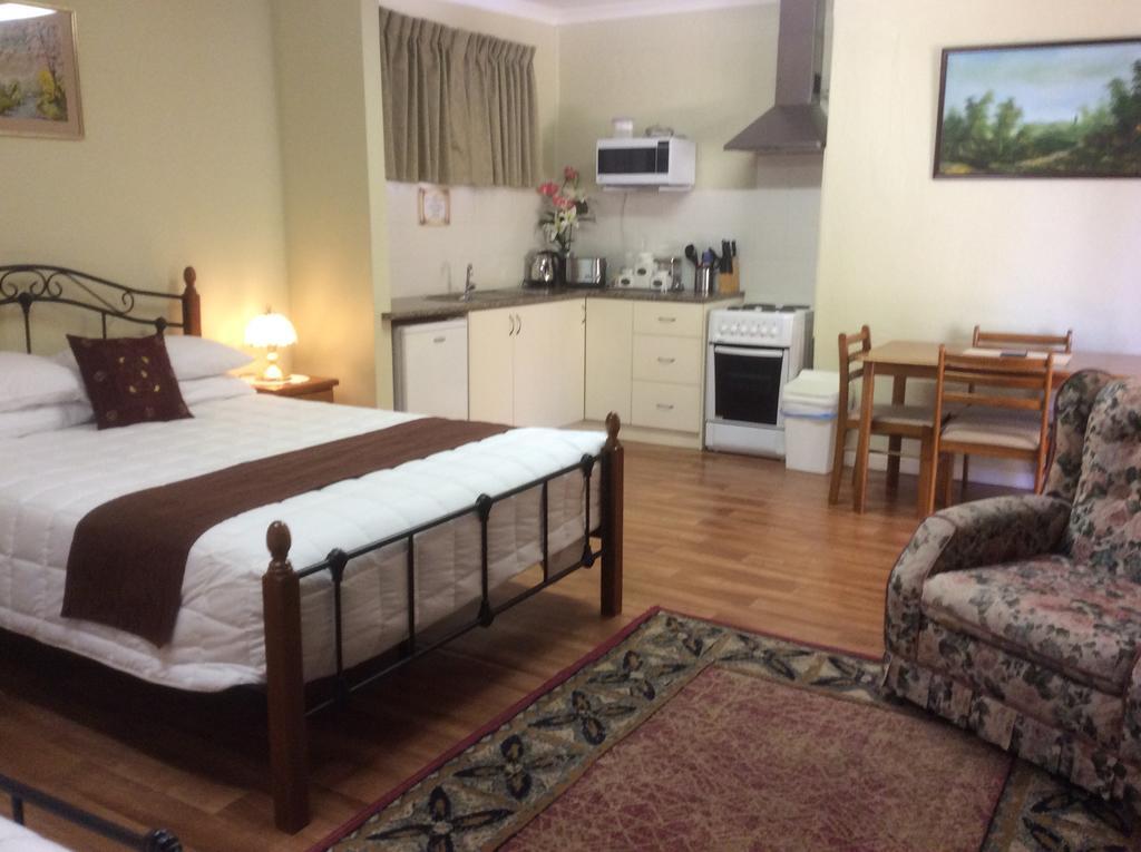 Armadale Cottage Bed & Breakfast Redcliffe Dış mekan fotoğraf