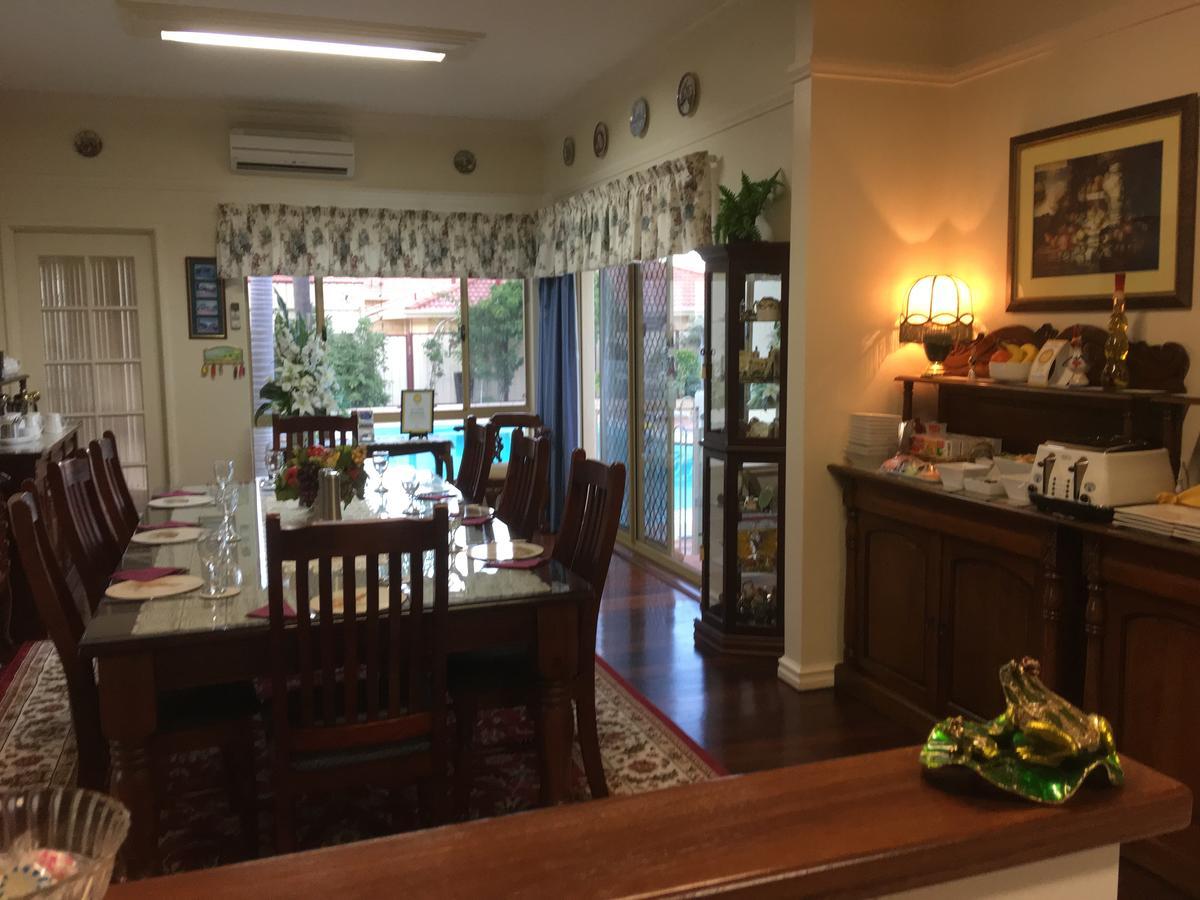 Armadale Cottage Bed & Breakfast Redcliffe Dış mekan fotoğraf