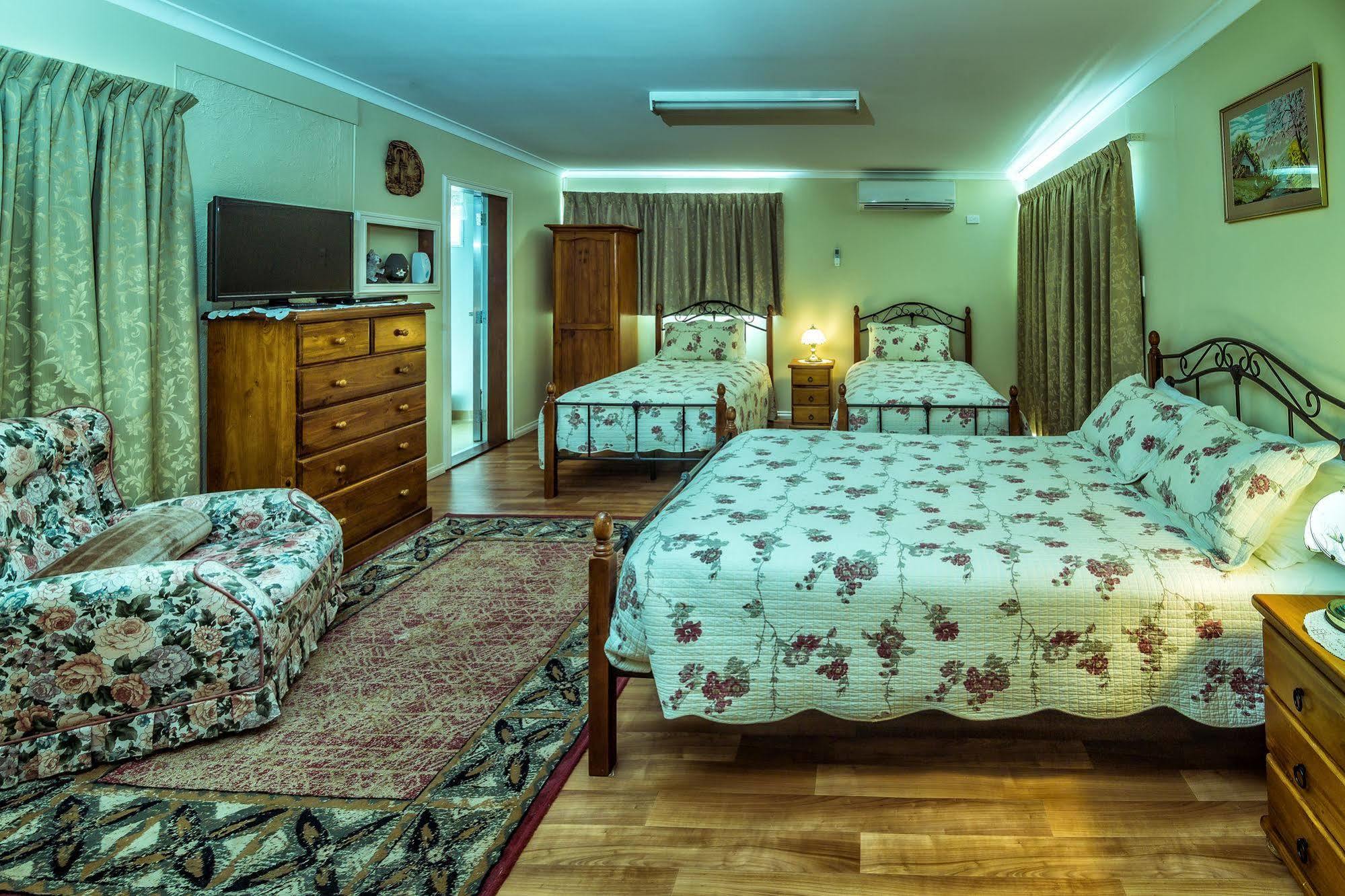 Armadale Cottage Bed & Breakfast Redcliffe Dış mekan fotoğraf
